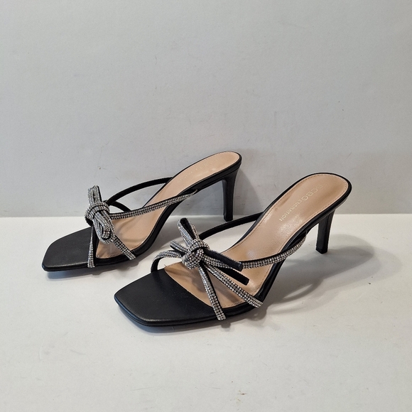 BCBGeneration Selma Rhinestone Embellished Dressy Bow Heel Sandals Size 8.5 - Picture 6 of 13